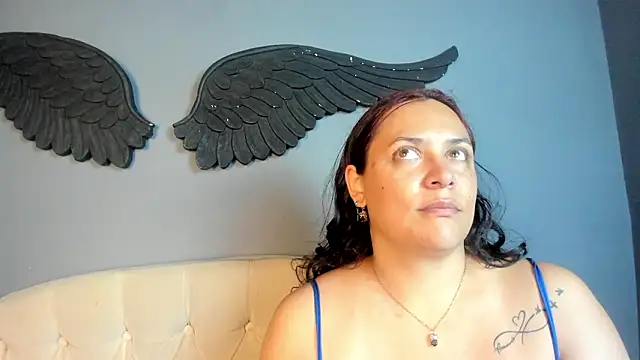 Snapshot of Biiancacox chatting on February 2026 03:12:01 AM Biiancacox online show from February 2026 03:12:01 AM