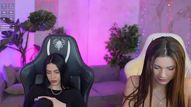 Tina Breeze online show from February 2025 02:44:02 PM