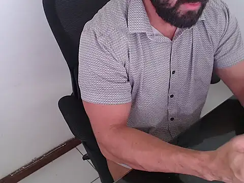 TopDaddy23 online show from March 2026 06:00:01 PM