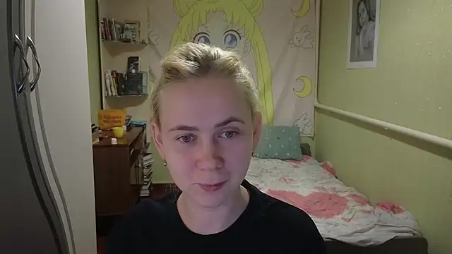 Snapshot of Riley_Roo chatting on February 2026 04:21:02 PM Riley Roo online show from February 2026 04:21:02 PM