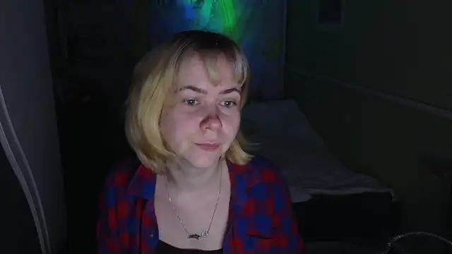 Riley Roo online show from April 2026 03:44:02 AM