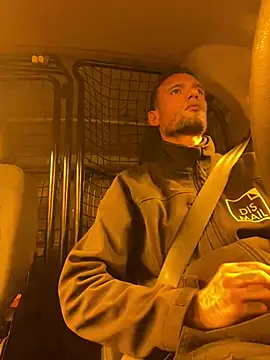 davorm online show from March 2025 10:41:01 AM