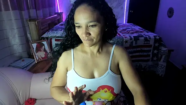 rayza mature 154 online show from March 2025 01:26:01 AM