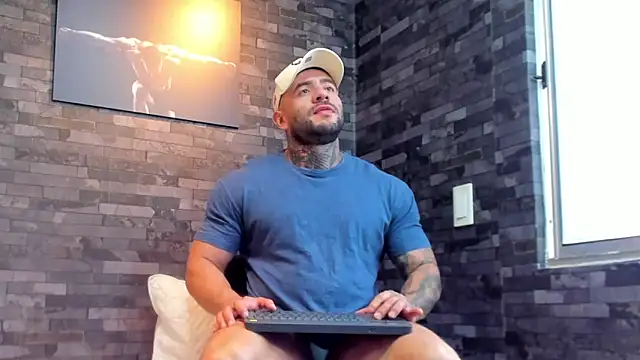 BruceDallas online show from January 2026 09:35:02 PM