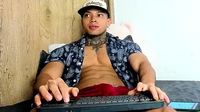 Stiven collins online show from November 2025 11:00:01 AM