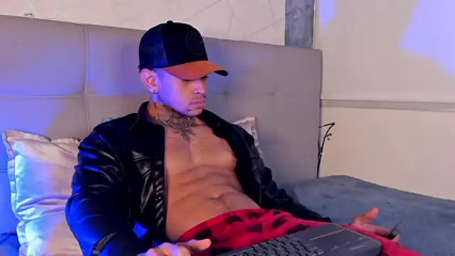 Stiven collins online show from February 2026 03:21:02 PM