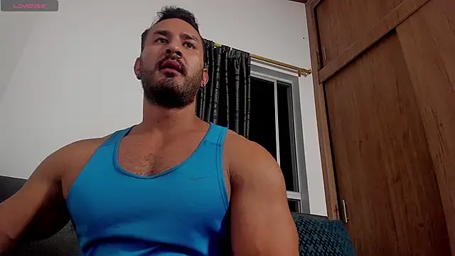 curt xxx online show from December 2025 02:18:01 AM