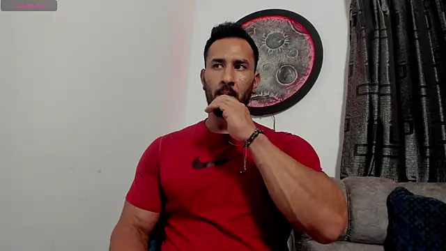 Snapshot of curt_xxx chatting on May 2026 02:17:01 AM curt xxx online show from May 2026 02:17:01 AM