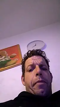 Knuffelstaaf123 online show from November 2025 12:55:01 PM