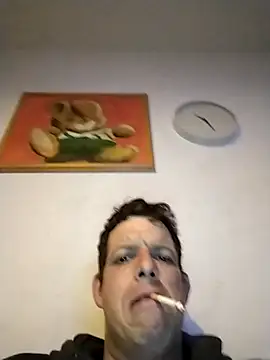 Knuffelstaaf123 online show from February 2026 10:43:01 PM