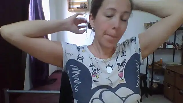 charlott ponce online show from May 2026 06:14:02 PM
