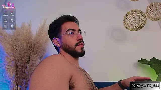 JeycobxBraand online show from March 2026 11:24:01 PM