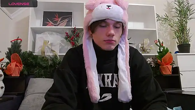 CalvinCay online show from December 2024 03:13:02 AM