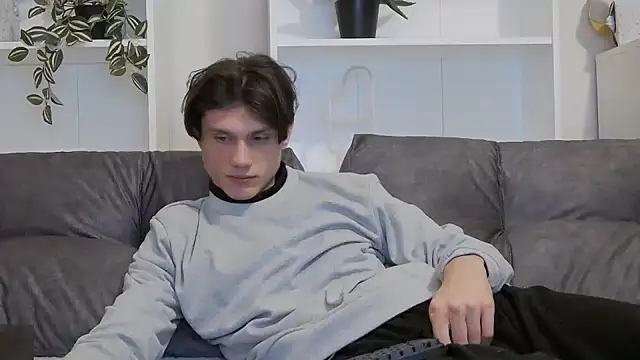 CalvinCay online show from February 2025 11:00:01 PM