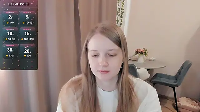 Snapshot of Alyaley chatting on April 2026 07:58:02 AM Alyaley online show from April 2026 07:58:02 AM
