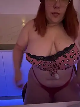 Naughty luffyy online show from March 2025 12:27:02 AM