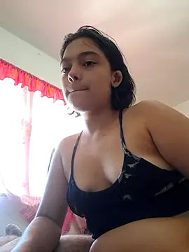 Snapshot of littlemelii chatting on February 2026 06:37:02 PM littlemelii online show from February 2026 06:37:02 PM