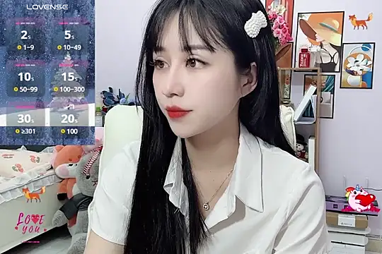 Snapshot of _LLisa_ chatting on February 2025 09:30:02 AM LLisa online show from February 2025 09:30:02 AM