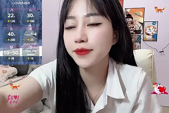 Snapshot of _LLisa_ chatting on February 2025 07:21:01 PM LLisa online show from February 2025 07:21:01 PM