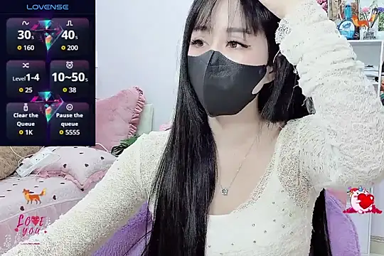 Snapshot of _LLisa_ chatting on January 2026 03:00:01 AM LLisa online show from January 2026 03:00:01 AM