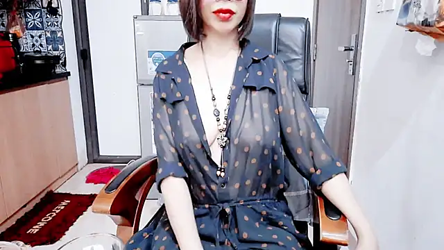 Miu-Le online show from February 2026 06:55:02 PM