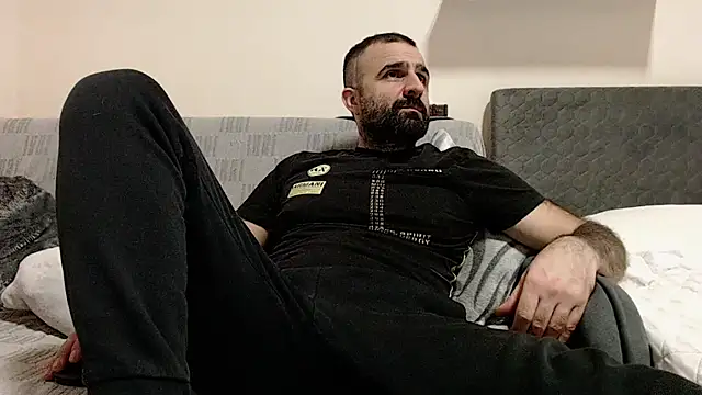 ivat80 online show from January 2025 06:45:01 PM