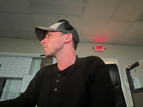 Snapshot of Graysontaylor@xh chatting on May 2026 03:29:02 PM Graysontaylorxh online show from May 2026 03:29:02 PM