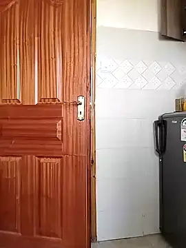 Winnie - online show from December 2024 09:35:02 AM