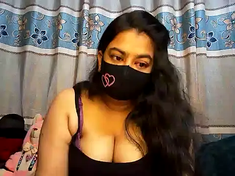 A-sweetgirl online show from February 2025 08:39:01 AM