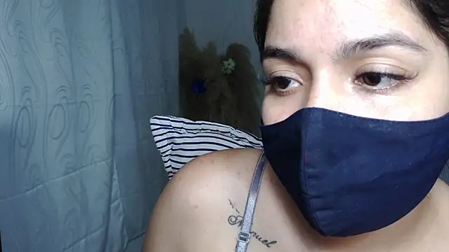 Snapshot of umarany chatting on October 2025 10:14:02 PM umarany online show from October 2025 10:14:02 PM