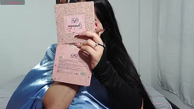 Snapshot of umarany chatting on November 2025 04:09:01 PM umarany online show from November 2025 04:09:01 PM