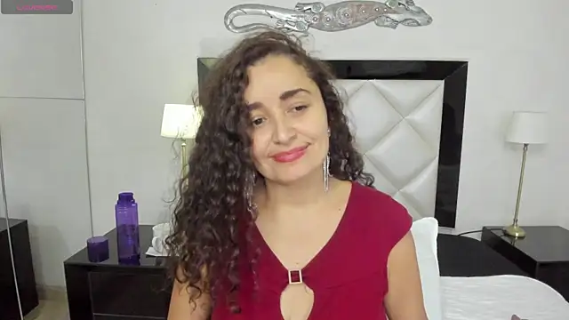 Snapshot of _luna__sweet_ chatting on February 2025 09:08:01 AM luna sweet online show from February 2025 09:08:01 AM