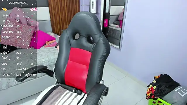 CATIAJONES online show from February 2026 06:39:01 PM