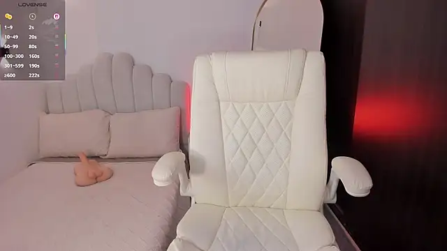 AmberLewis  online show from February 2026 11:09:01 PM