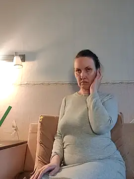 Evelina cute online show from April 2026 03:53:01 PM