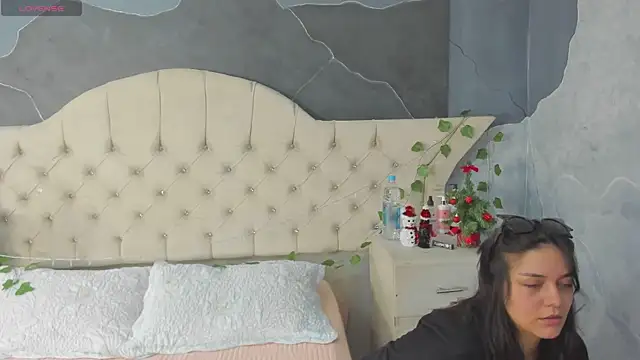 AmberGreyy  online show from December 2025 05:31:02 PM