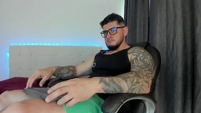 Teilor Creed online show from February 2026 06:42:01 PM