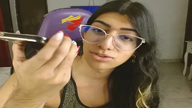 engielphoenis14 online show from December 2025 12:49:02 AM