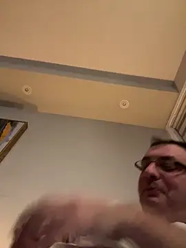 Snapshot of Bodirchetire chatting on January 2025 05:05:01 AM Bodirchetire online show from January 2025 05:05:01 AM