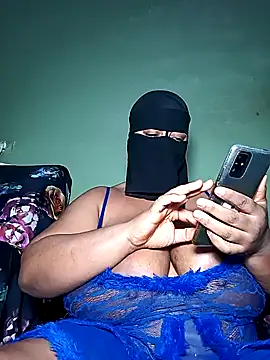 Snapshot of Loly_mor chatting on January 2025 02:15:01 PM Loly mor online show from January 2025 02:15:01 PM