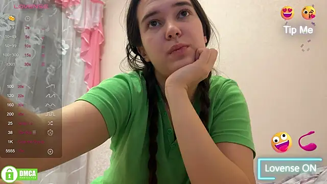 Snapshot of the_princese chatting on January 2025 10:19:01 PM the princese online show from January 2025 10:19:01 PM