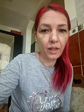 Snapshot of Evadesirex46 chatting on May 2026 09:57:01 AM Evadesirex46 online show from May 2026 09:57:01 AM