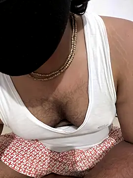 dick69lil online show from October 2025 04:44:02 PM