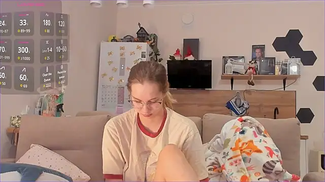 Snapshot of Girl_alone_home chatting on February 2026 02:45:01 AM Girl alone home online show from February 2026 02:45:01 AM