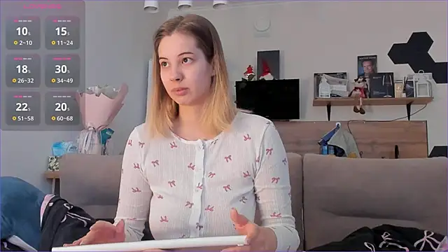 Snapshot of Girl_alone_home chatting on March 2026 03:45:02 AM Girl alone home online show from March 2026 03:45:02 AM