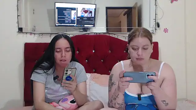 Lola barbara online show from January 2025 08:15:01 PM