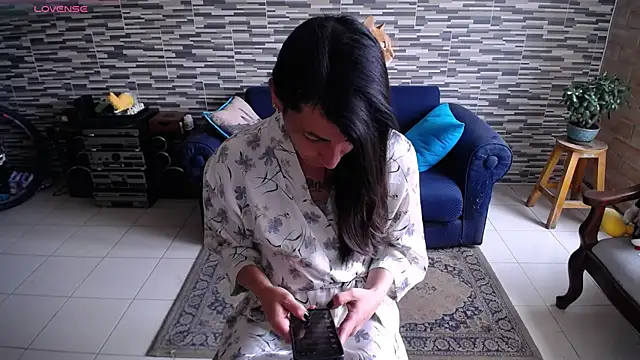 VioletaGomezCo online show from May 2026 01:10:02 PM