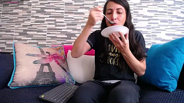 VioletaGomezCo online show from May 2026 03:09:01 PM