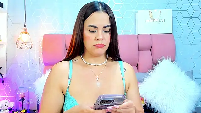 Snapshot of Zoebraham chatting on January 2026 09:18:02 PM Zoebraham online show from January 2026 09:18:02 PM