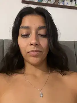 Snapshot of BrittanyDiaz chatting on April 2026 08:57:02 PM BrittanyDiaz online show from April 2026 08:57:02 PM